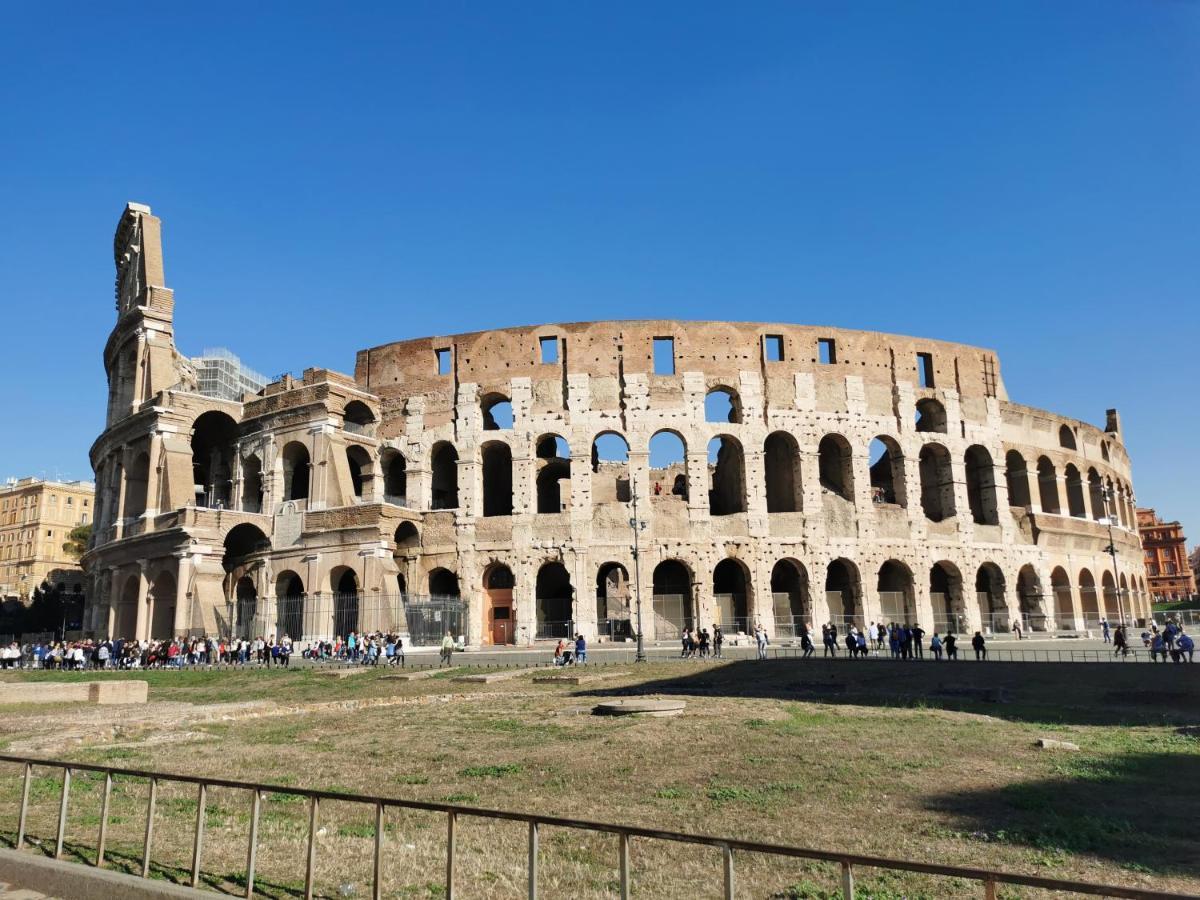 50 Passi Colosseo Apartment Rome Exterior photo