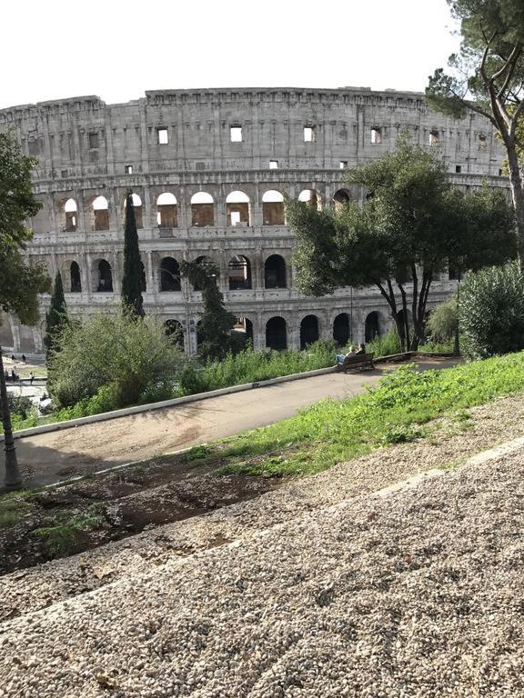 50 Passi Colosseo Apartment Rome Exterior photo