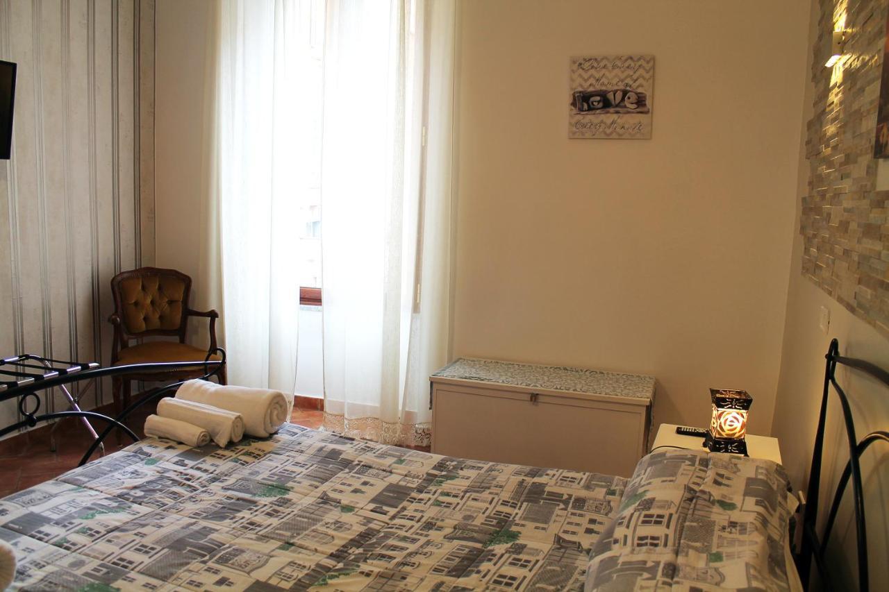 50 Passi Colosseo Apartment Rome Exterior photo