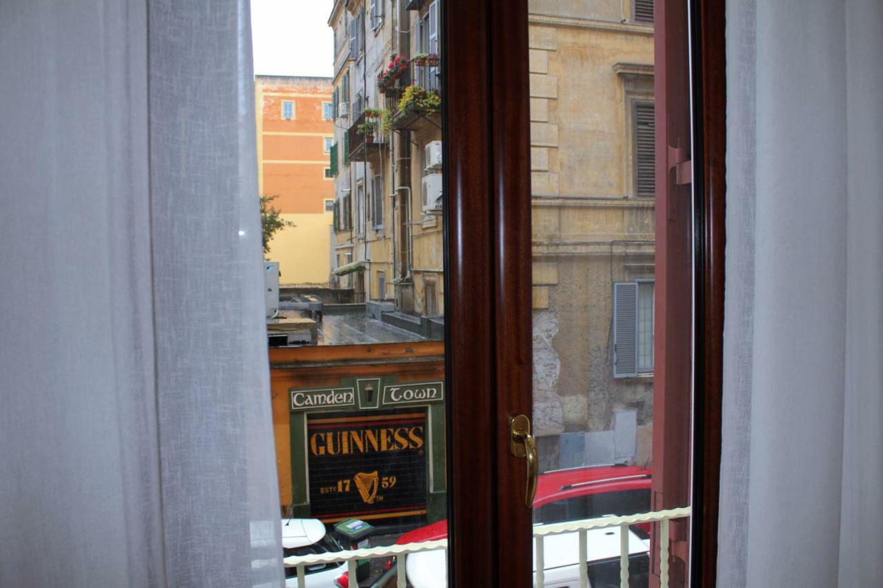 50 Passi Colosseo Apartment Rome Exterior photo