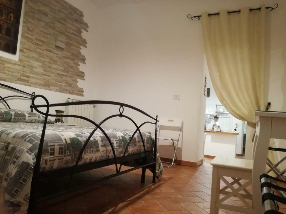 50 Passi Colosseo Apartment Rome Exterior photo
