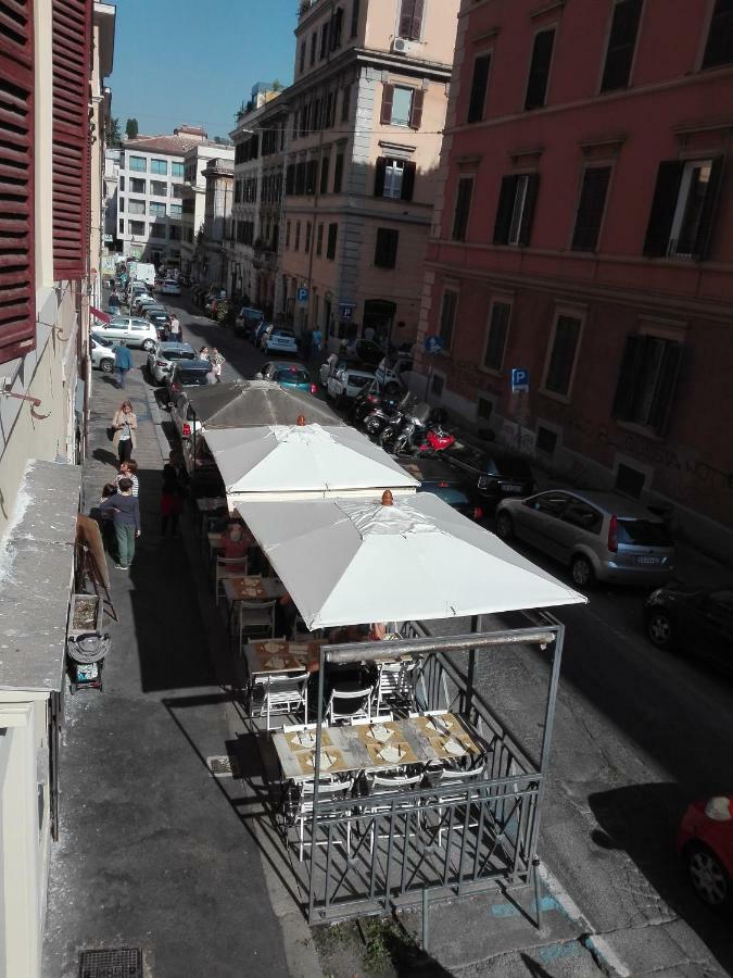50 Passi Colosseo Apartment Rome Exterior photo